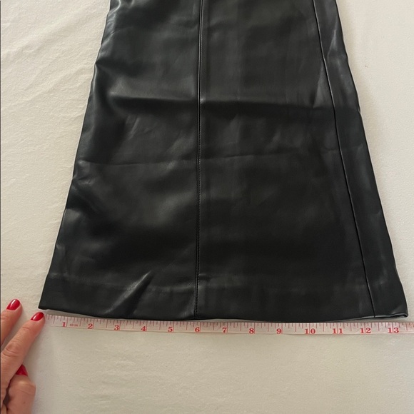 MNG Black Faux Leather Wide Leg Pants Size 14 (EUR 46) High Rise Flare Trousers - Picture 11 of 11